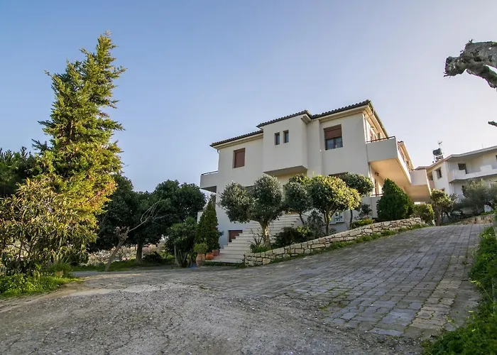 Ariadni\'S Maisonette